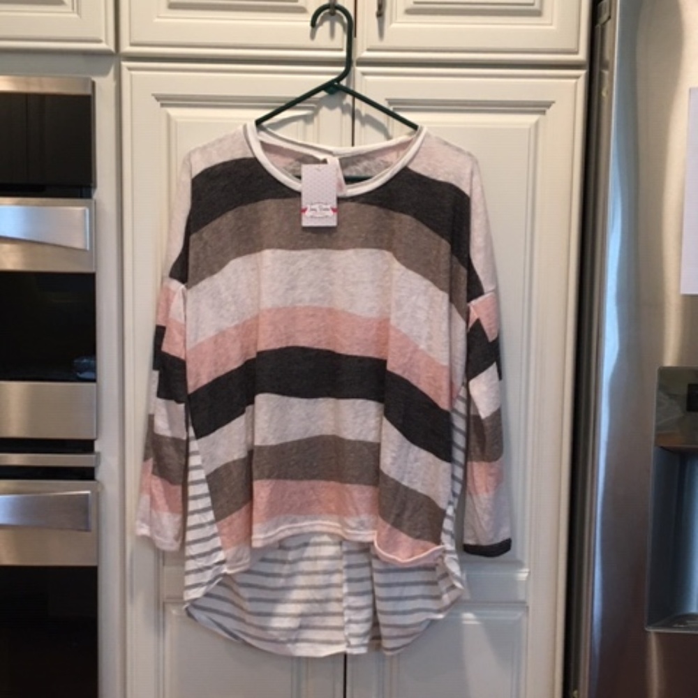 Jenny Boston Hi-Low Sweater NWT